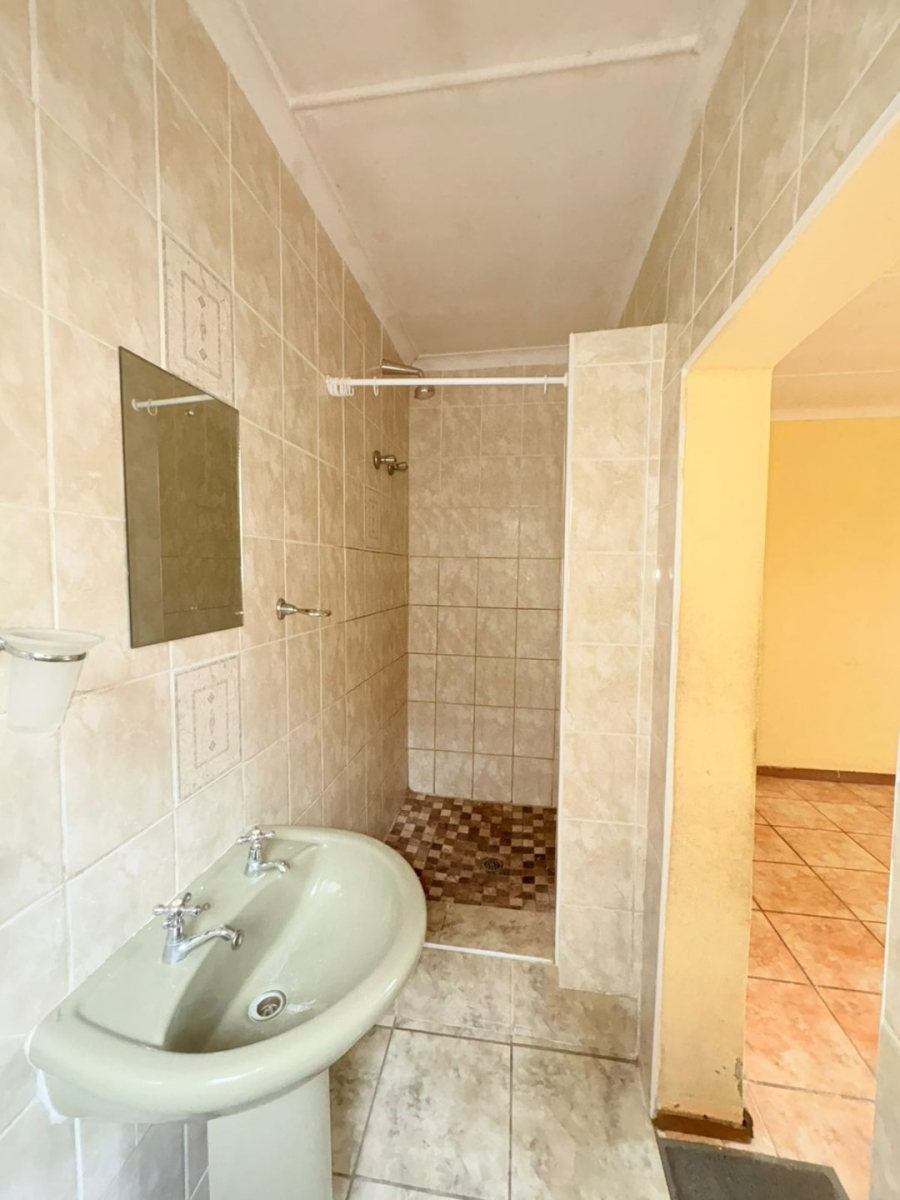 3 Bedroom Property for Sale in Braelyn Eastern Cape